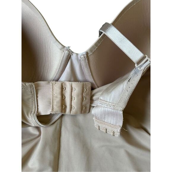 assets by Spanx Suit Your Fancy Strapless Cupped Bodysuit size 1X Tan Shapewear - Picture 6 of 7